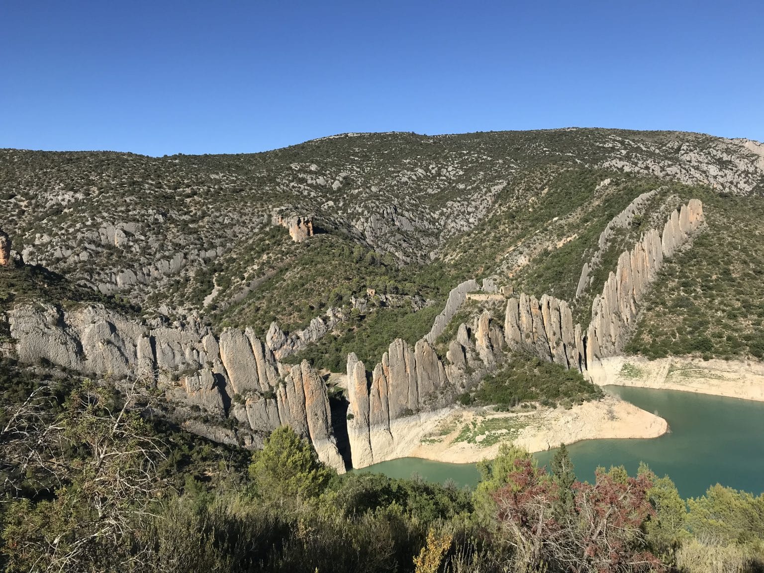 Les murailles de Finestras : randonnée superbe dans l'Aragon - Goyav